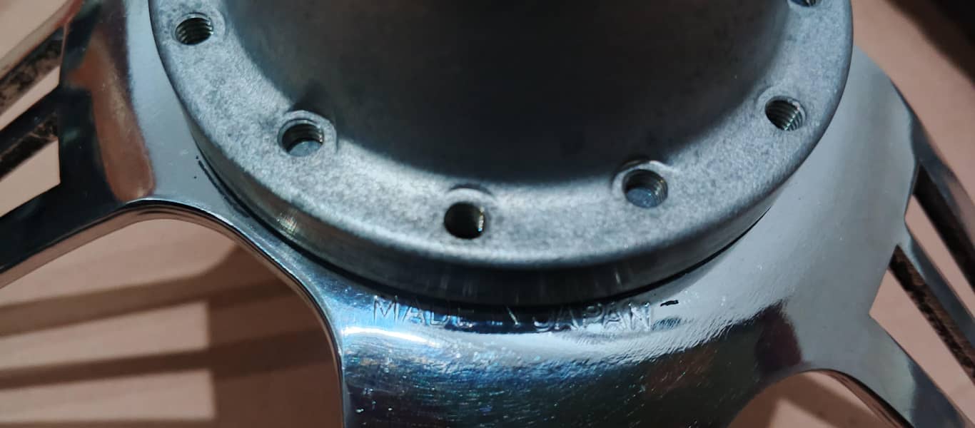 steering wheel 1