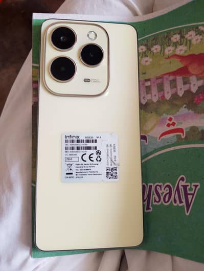 Infinix Hot 40
