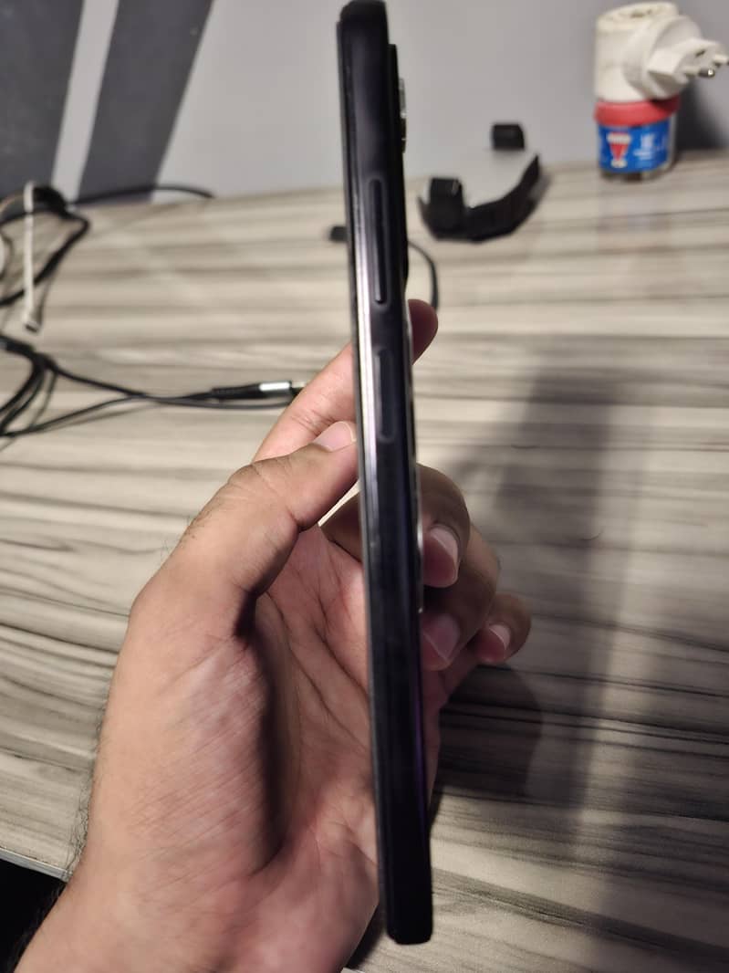 Xiaomi Redmi Note 12 Pro 3