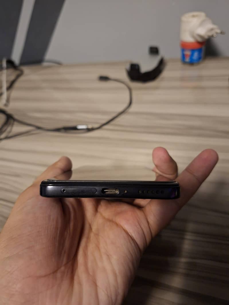 Xiaomi Redmi Note 12 Pro 4