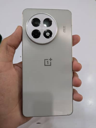 One Plus Ace 5 with Sim Time