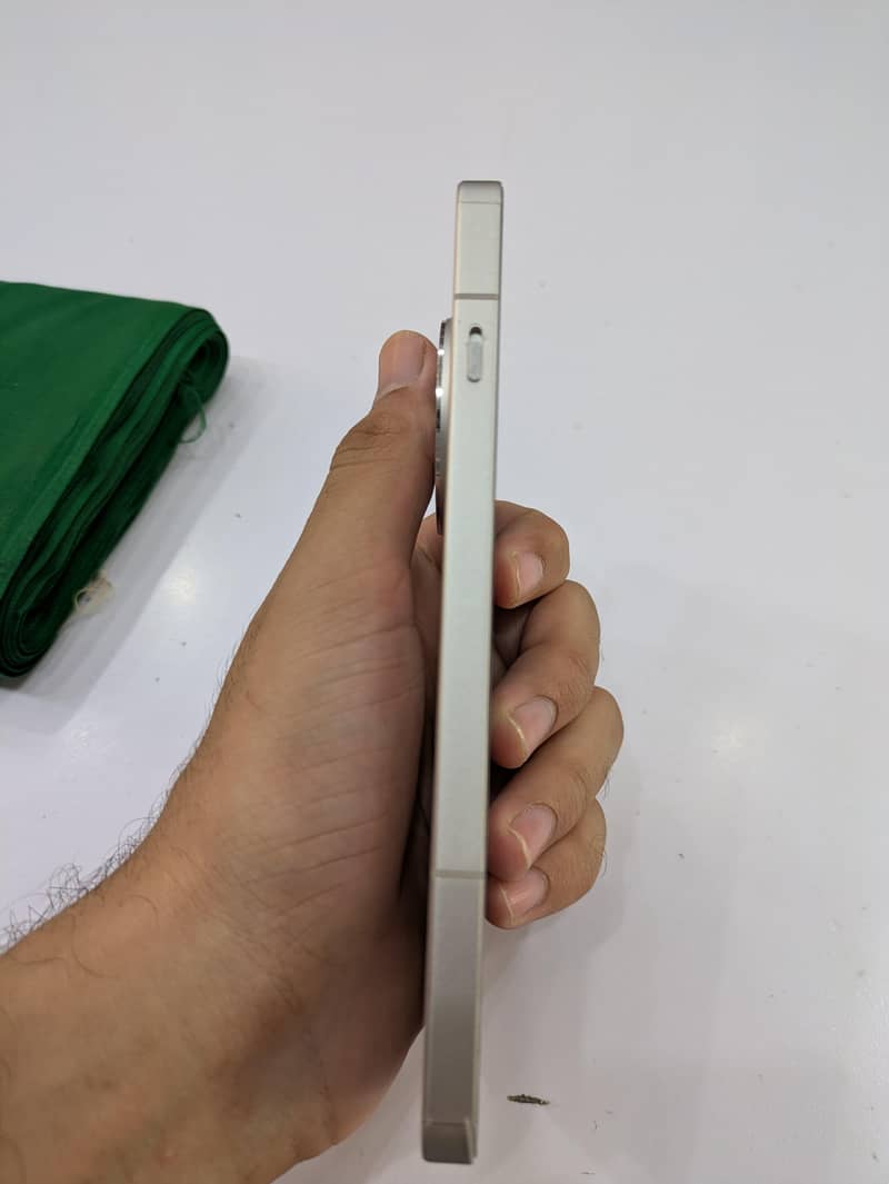 One Plus Ace 5 with Sim Time 5