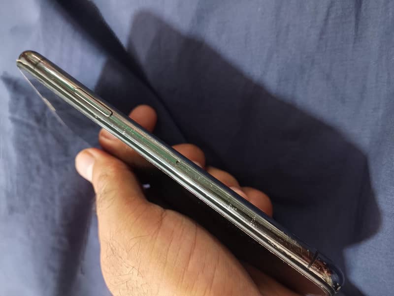 Apple iPhone X 1