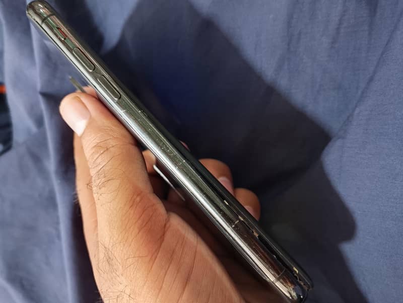 Apple iPhone X 2