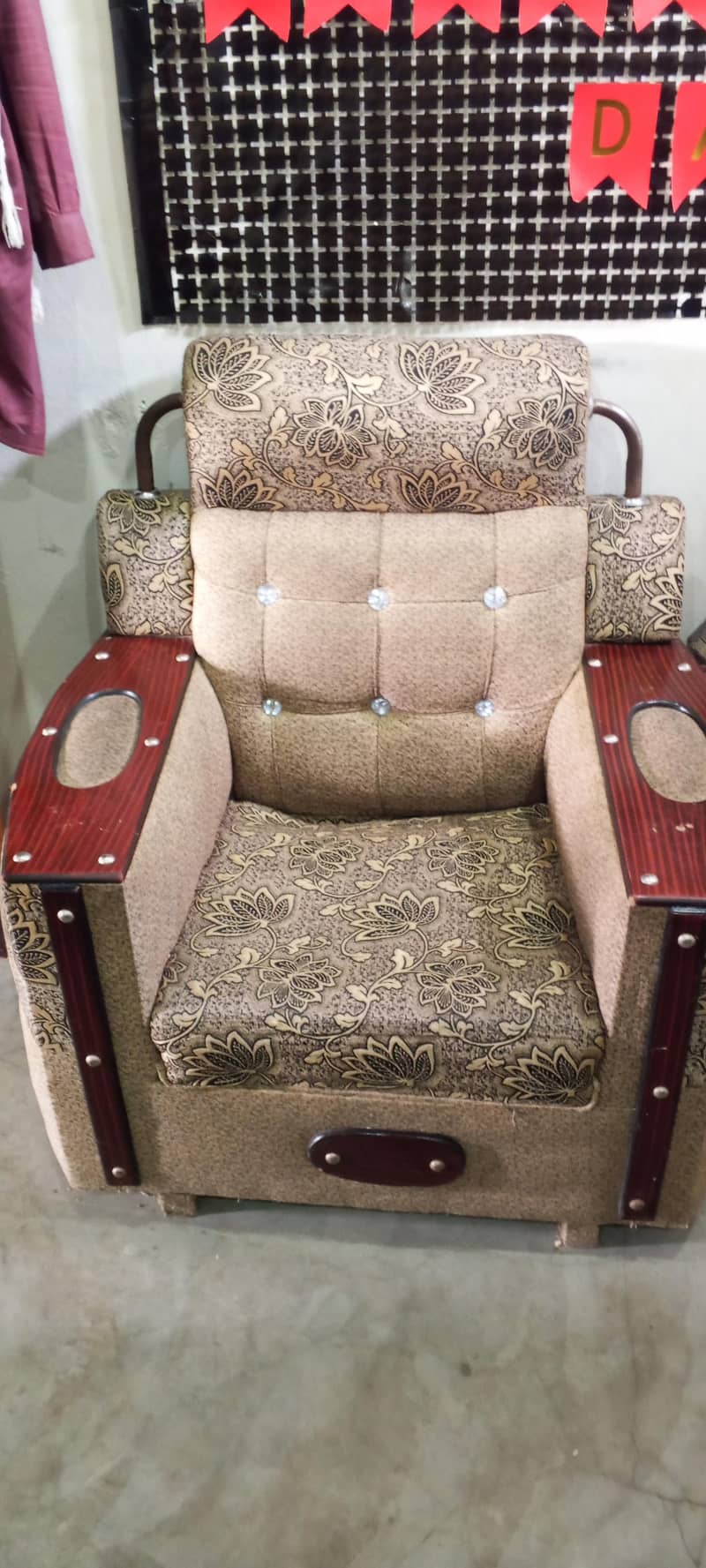 sofa set for sell 1