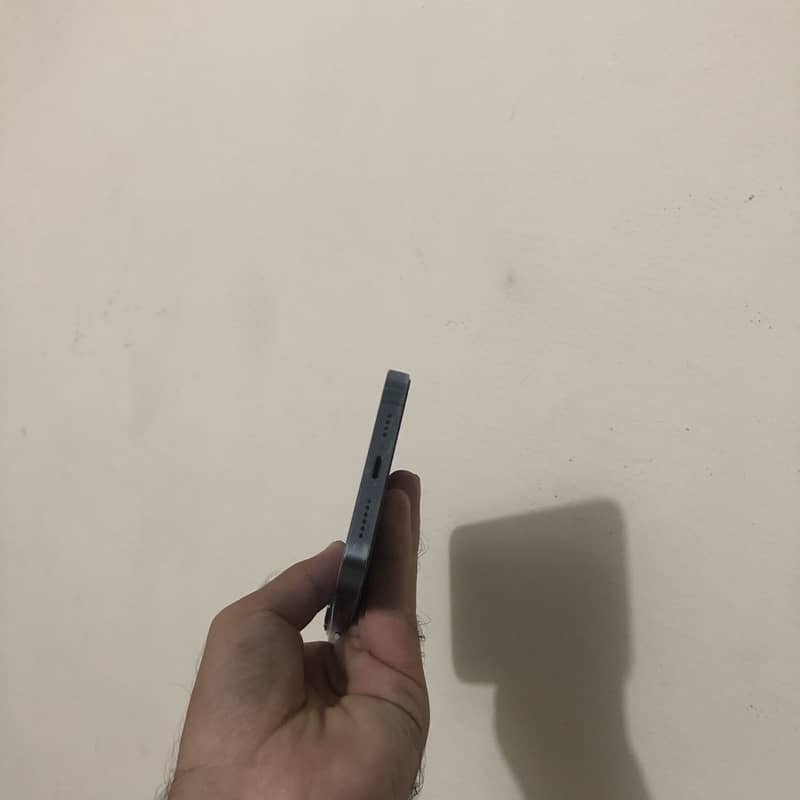 Apple iPhone 13 Pro Max 1