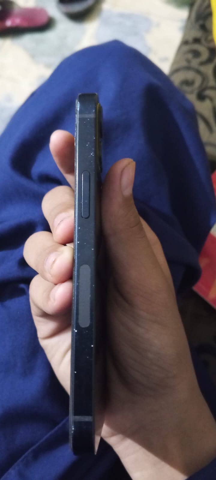 Apple iPhone 12 mini 0