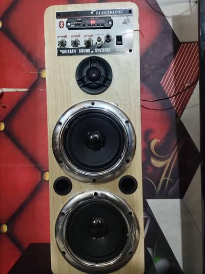 brand new high sound bass Bluetooth with Mike option