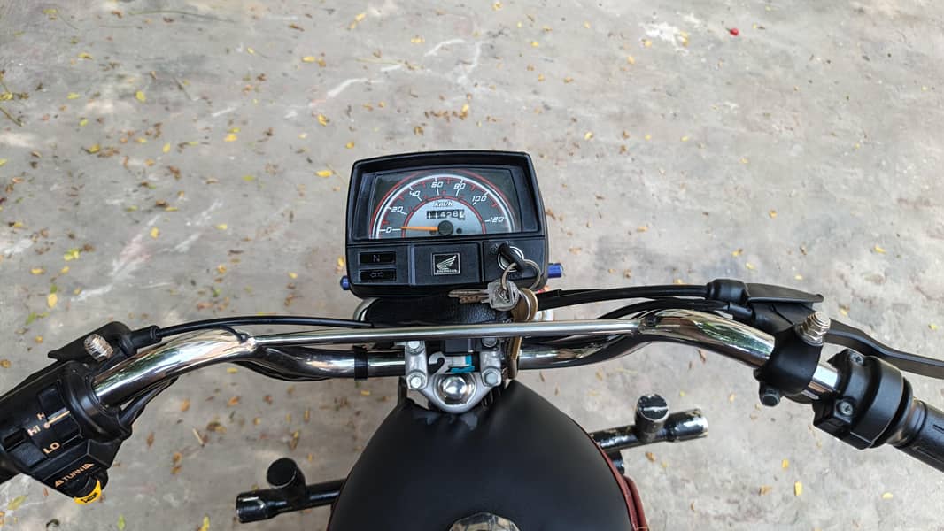 Honda cd70 6