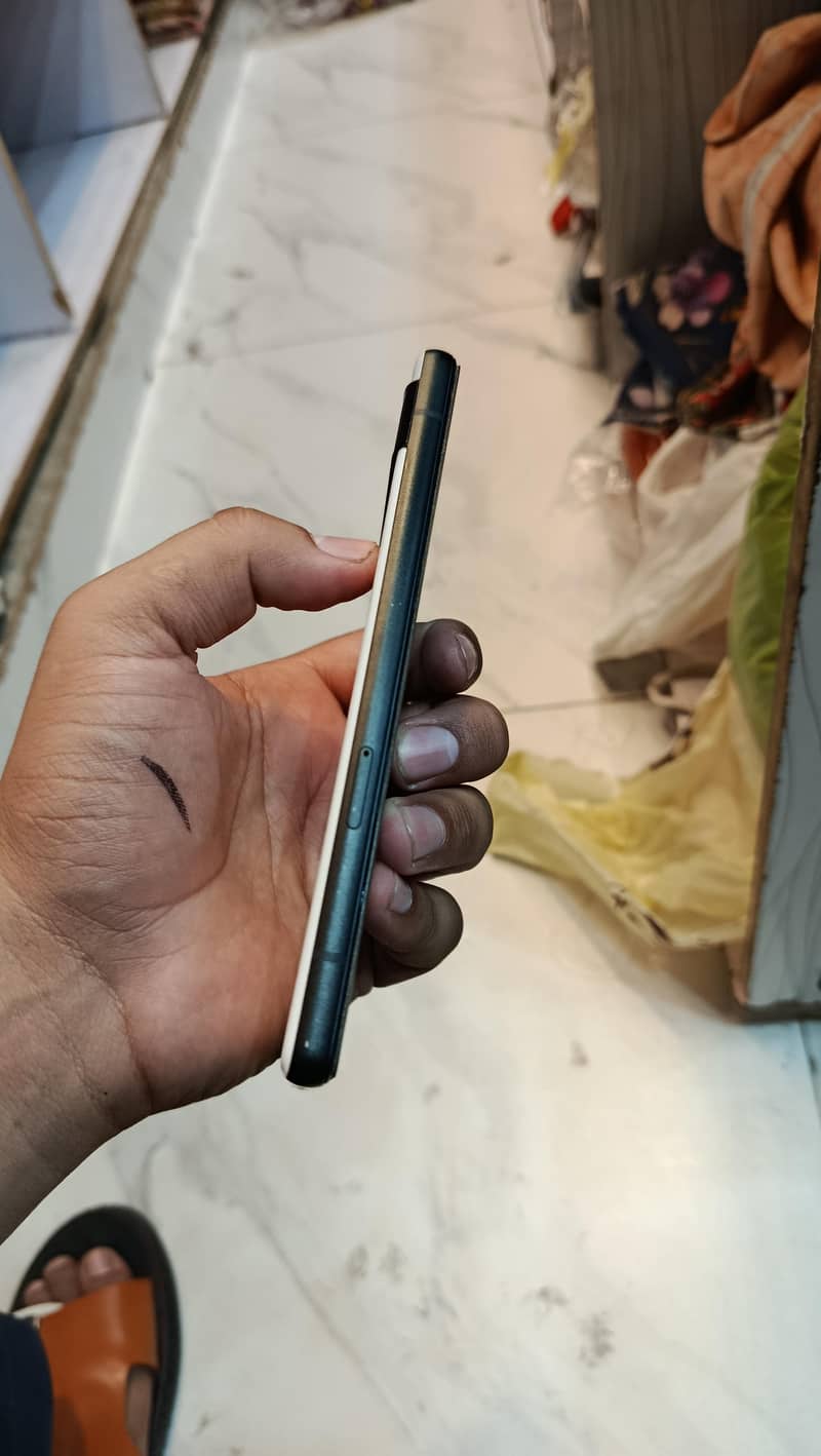 Google Pixel 6a 1