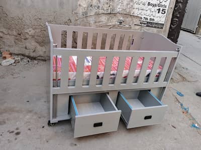New Luxury baby cot / Crib / Baby Gear / 0316,5004723