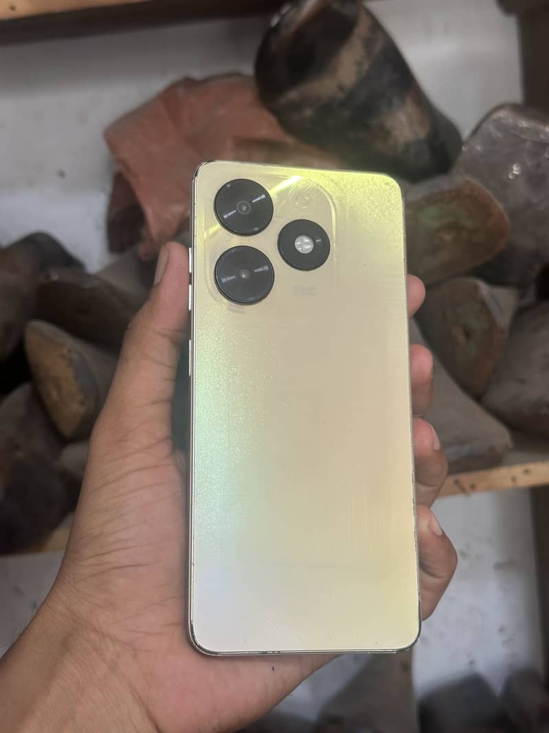 Tecno Spark 20C 1