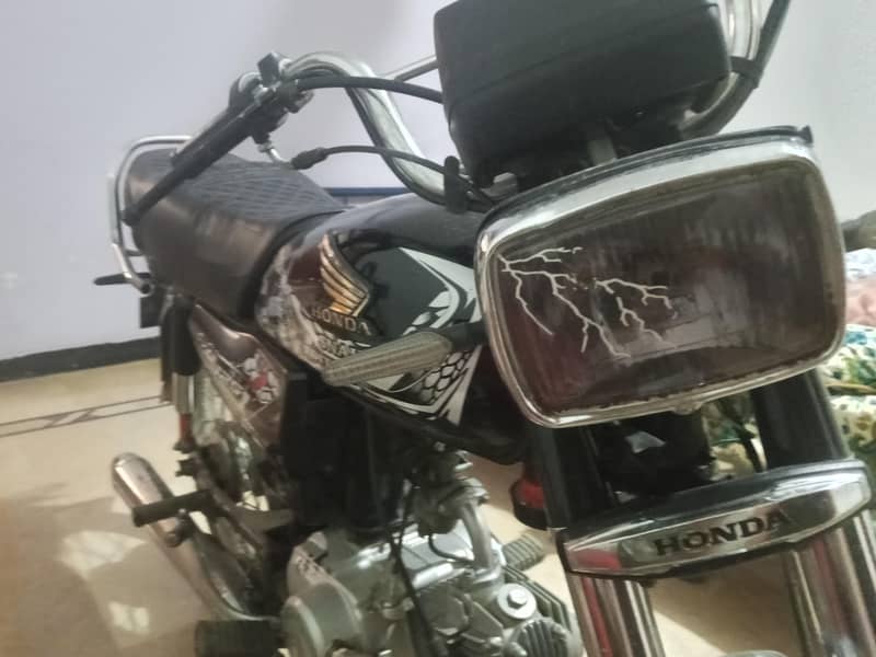 Honda cd70 8