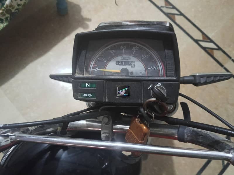 Honda cd70 11