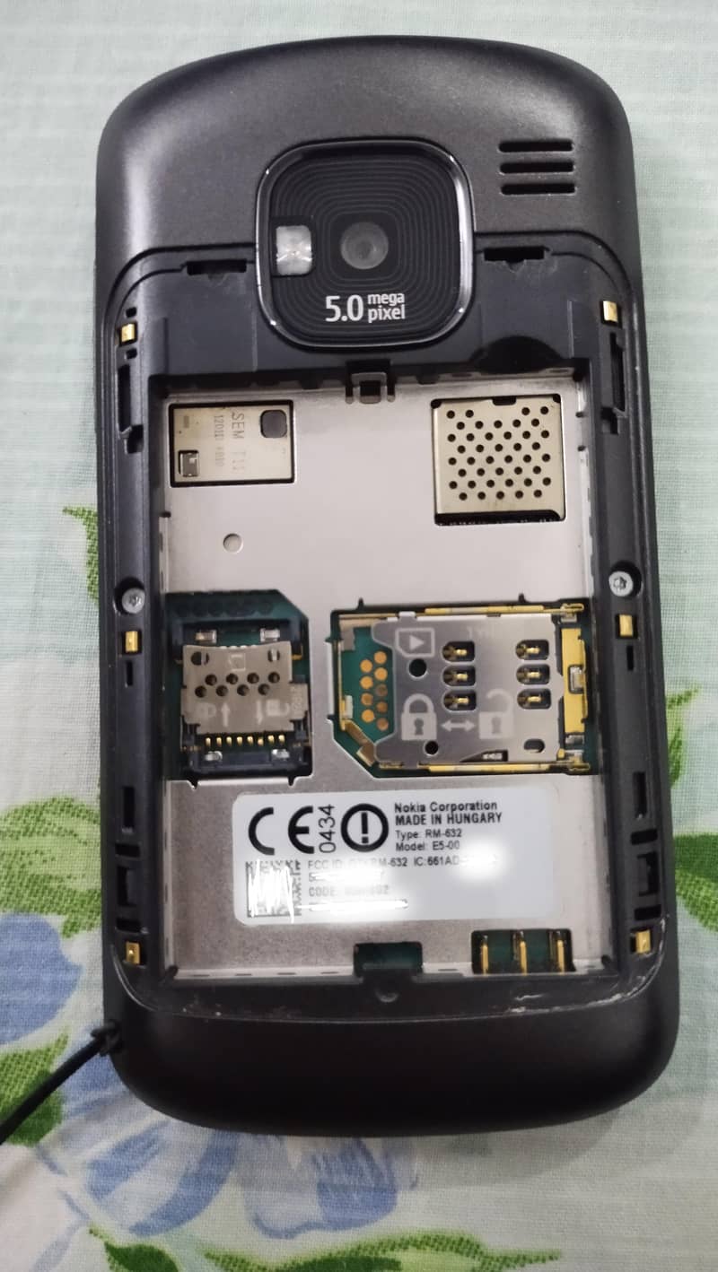 Nokia E5 11