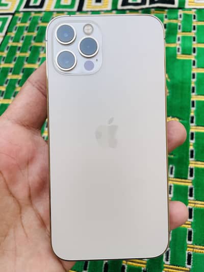 Apple iPhone 12 Pro 95% health 9.5/10 condition