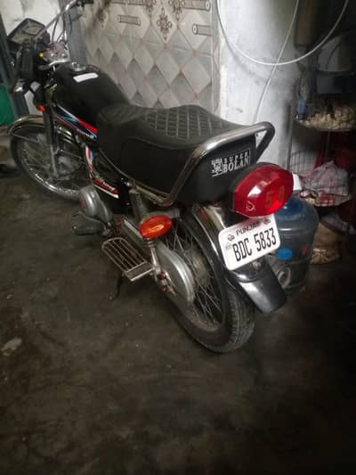 Honda 125 , 2019 model in a good condition total genmen bike