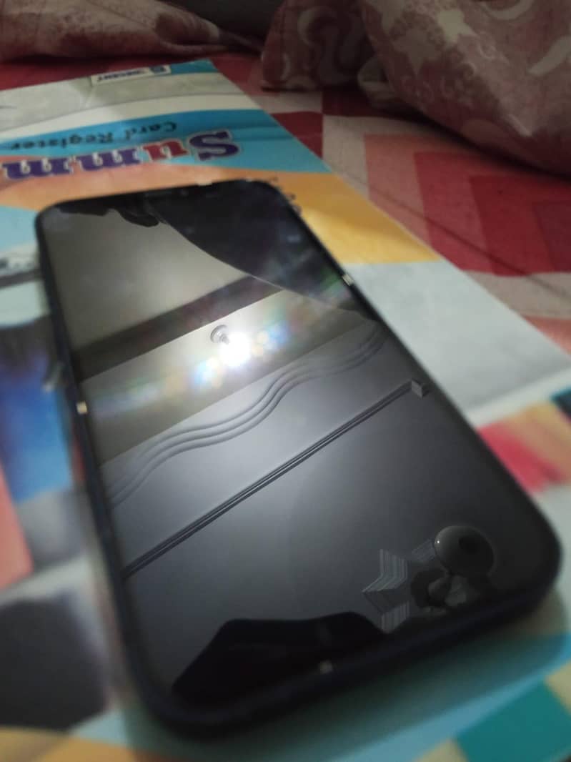 Apple iPhone 12 3