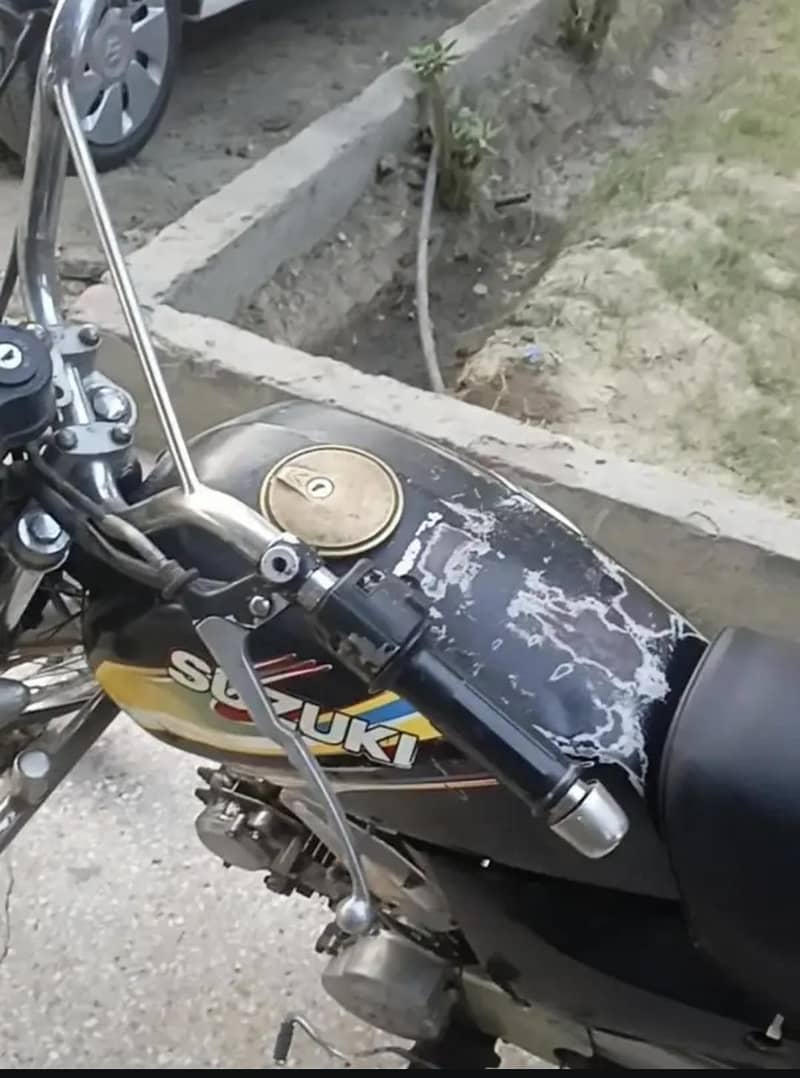 Suzuki splinter 110 cc 1