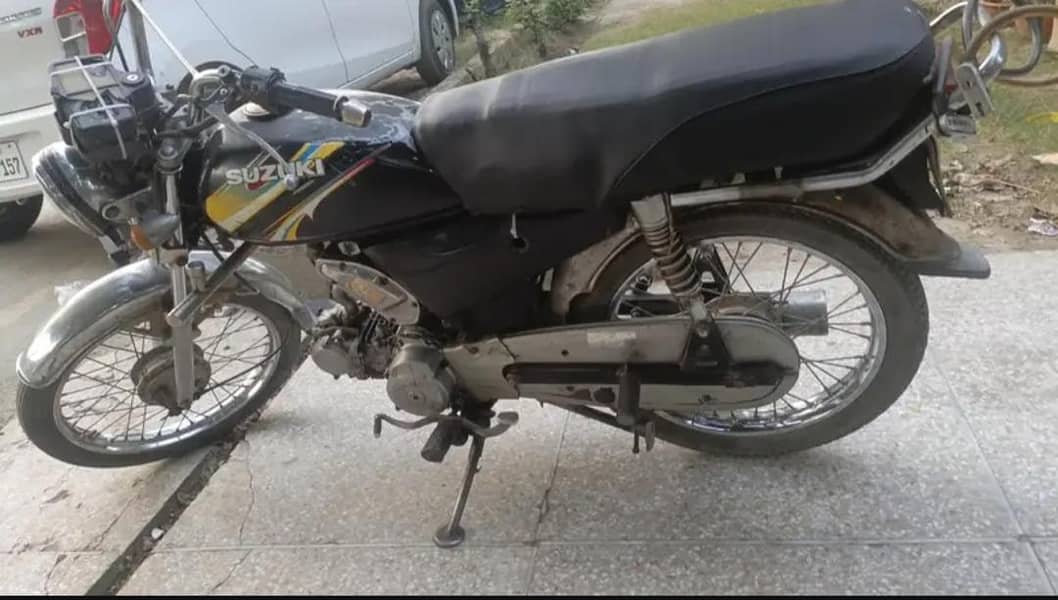 Suzuki splinter 110 cc 2
