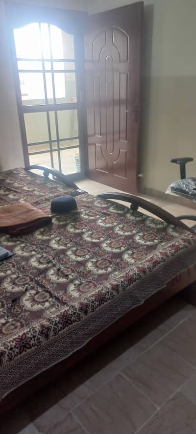 wooden single beds with medicated mattresses