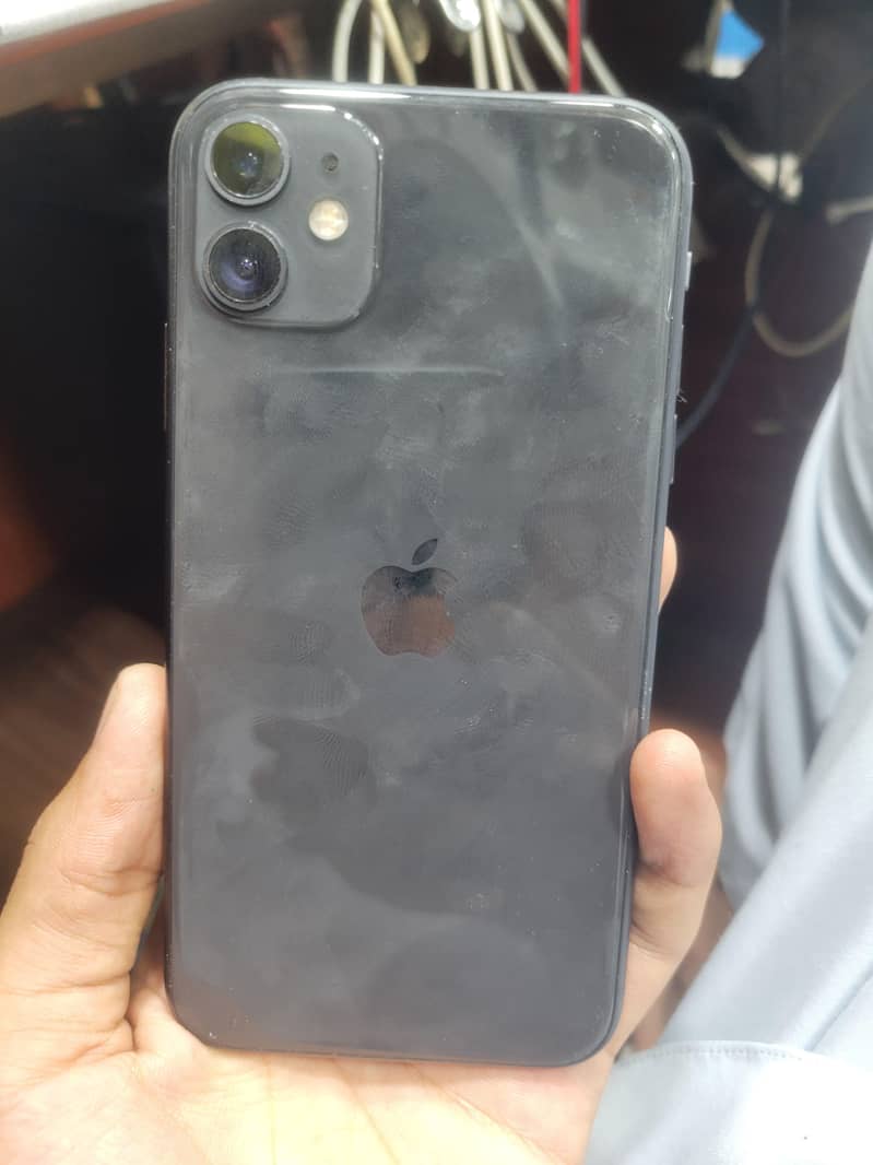 Apple iPhone 11 0