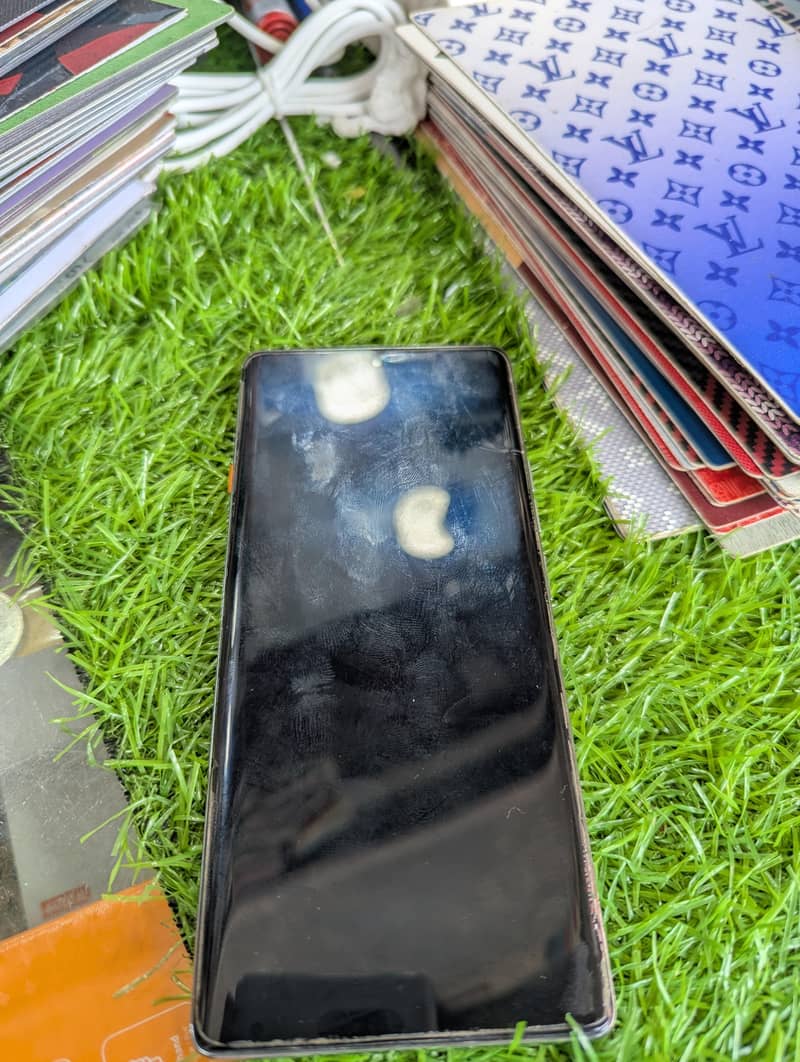 Tecno CAMON 40 Pro 8