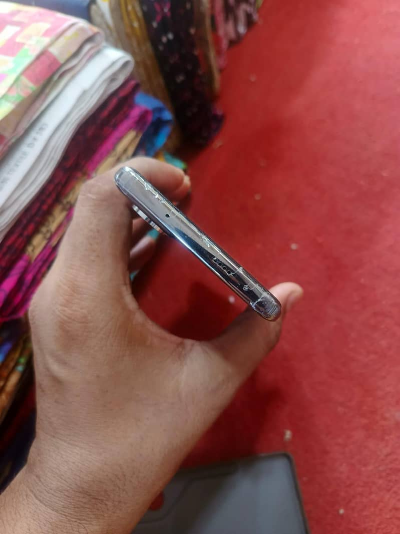 Tecno CAMON 40 Pro 2