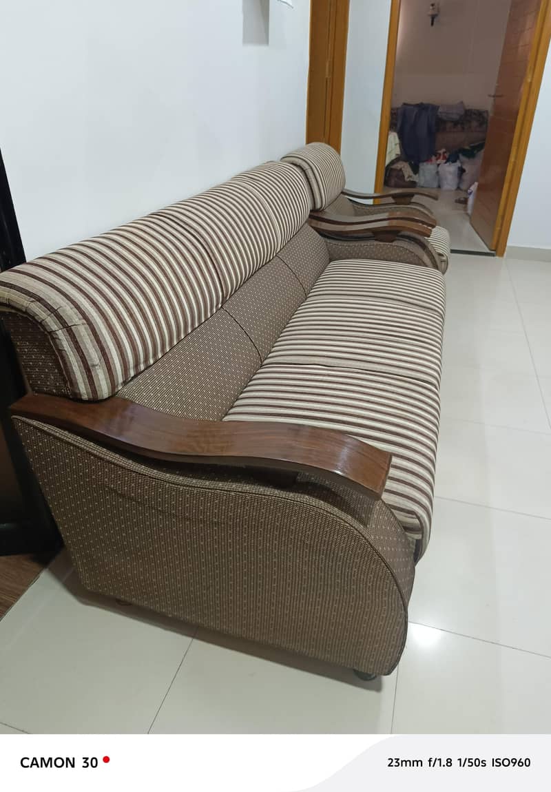 5 Seater Sofa Set 1