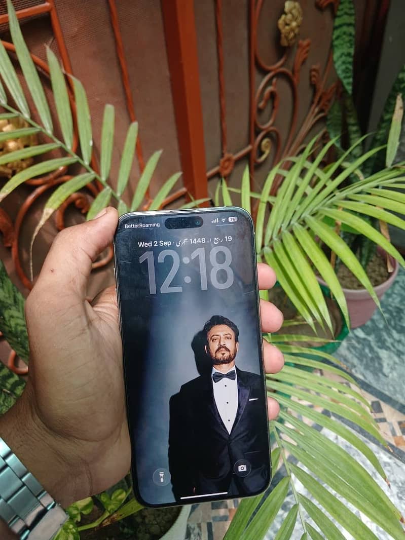 Apple iPhone 15 Pro Max 8