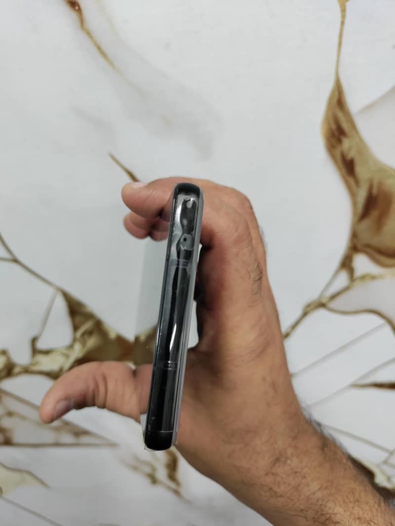Google Pixel 6a 3