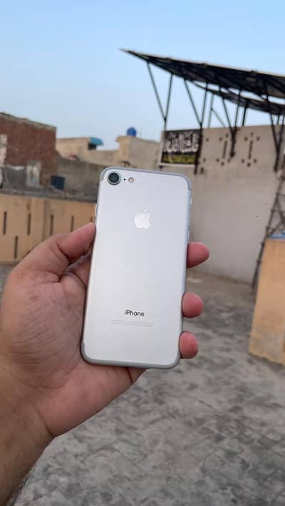 Iphone 7 128 Gb Non Exchange possible