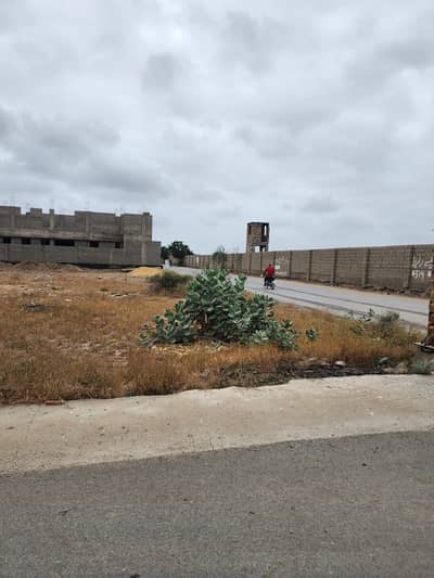 In Gulshan-e-Roomi Of Karachi, A 120 Square Yards Residential Plot Is Available