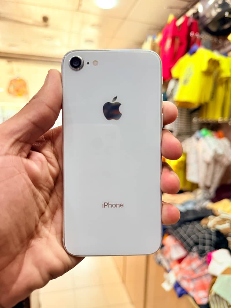 iphone 8 0