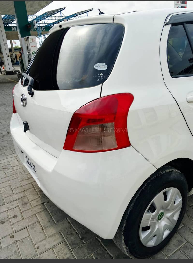 vitz 2007 6