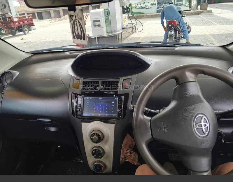 vitz 2007 7