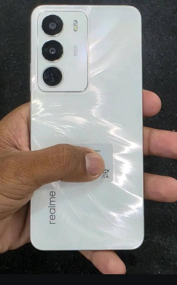 Realme C71 0