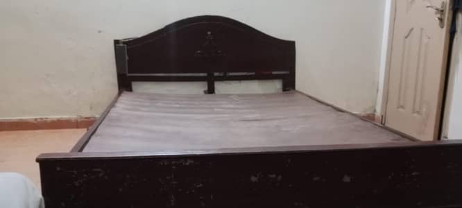 new condition king size bed