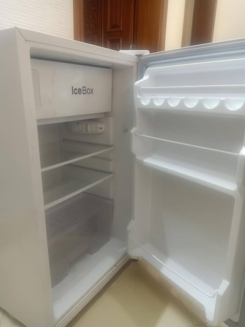 Dawlance fridge 2