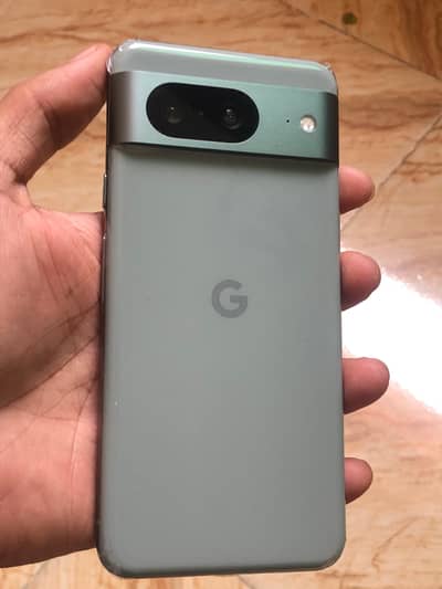 Google pixel 8