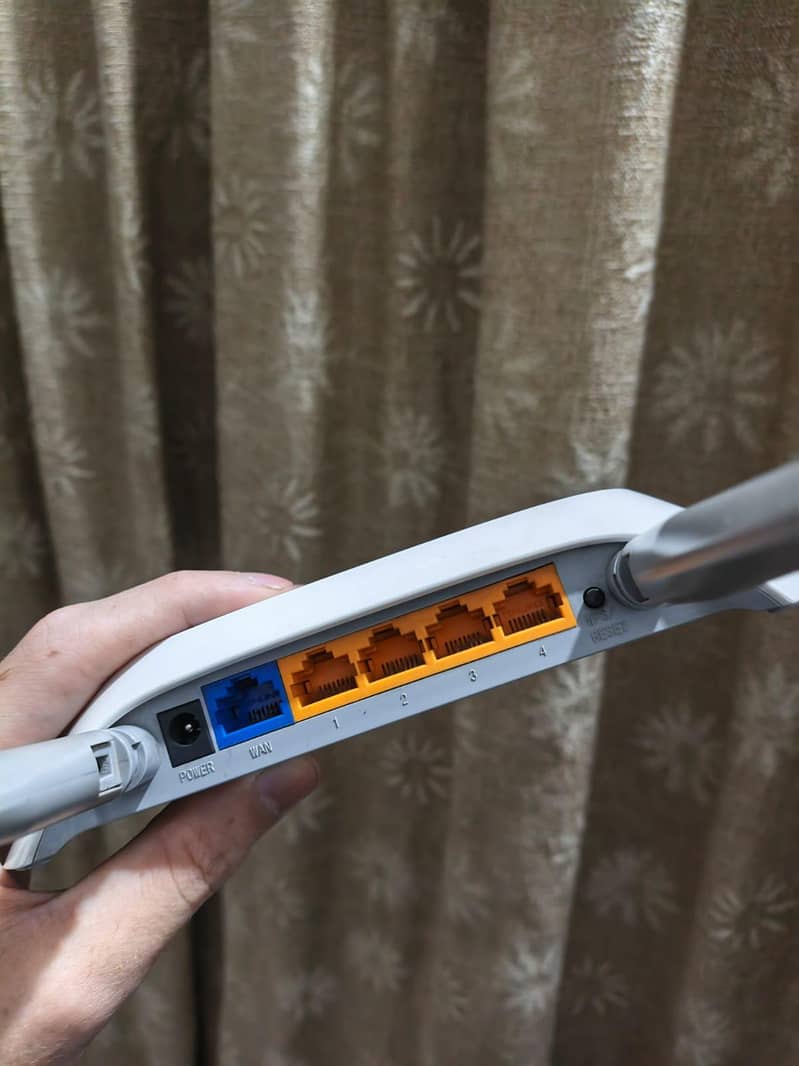 TP Link Router 2
