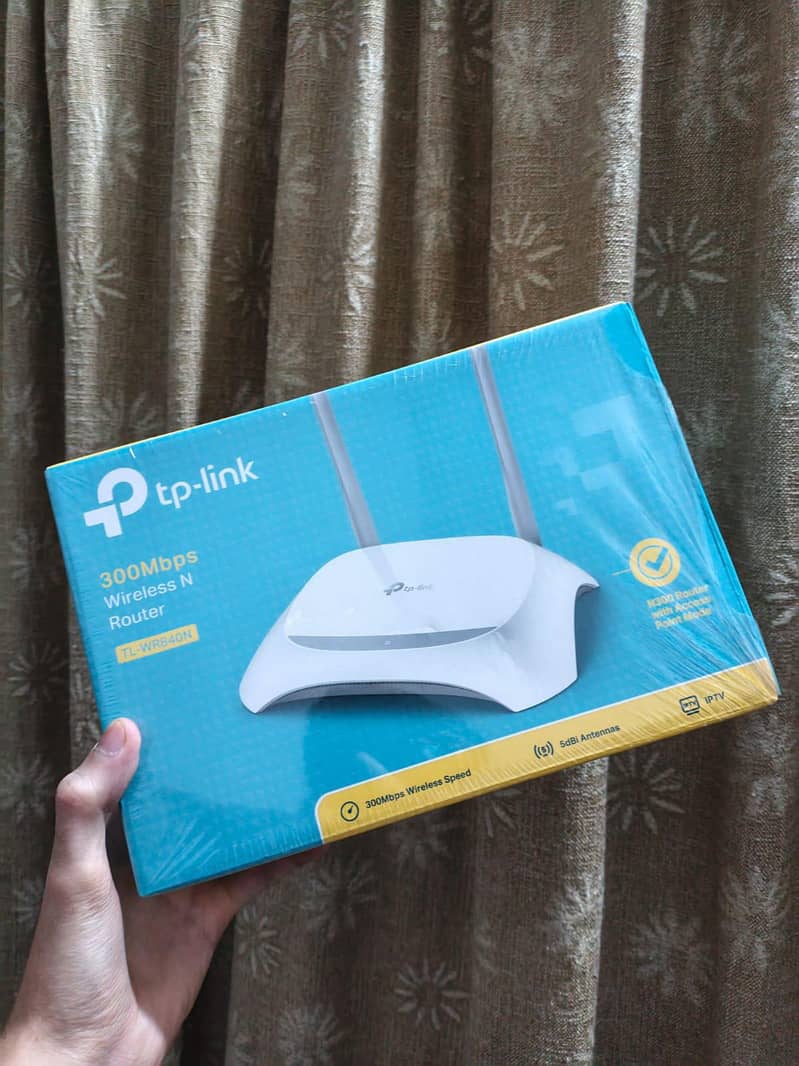 TP Link Router 4
