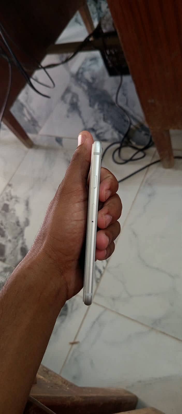 Apple iPhone 8 5