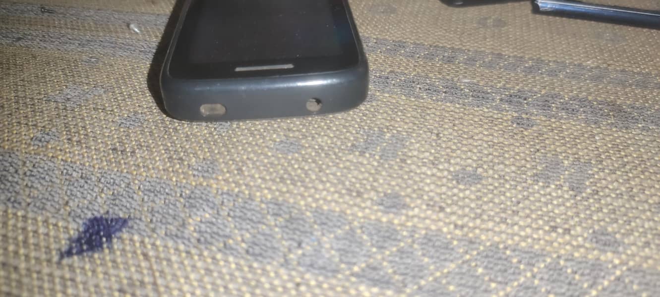 Nokia 215 4