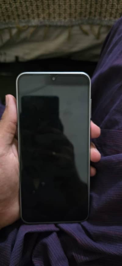 samsung galaxy a17
