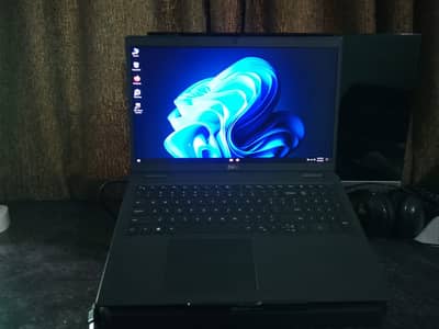Dell Latitude 3520 — Core i5 11th Gen | 16GB RAM | 256GB SSD