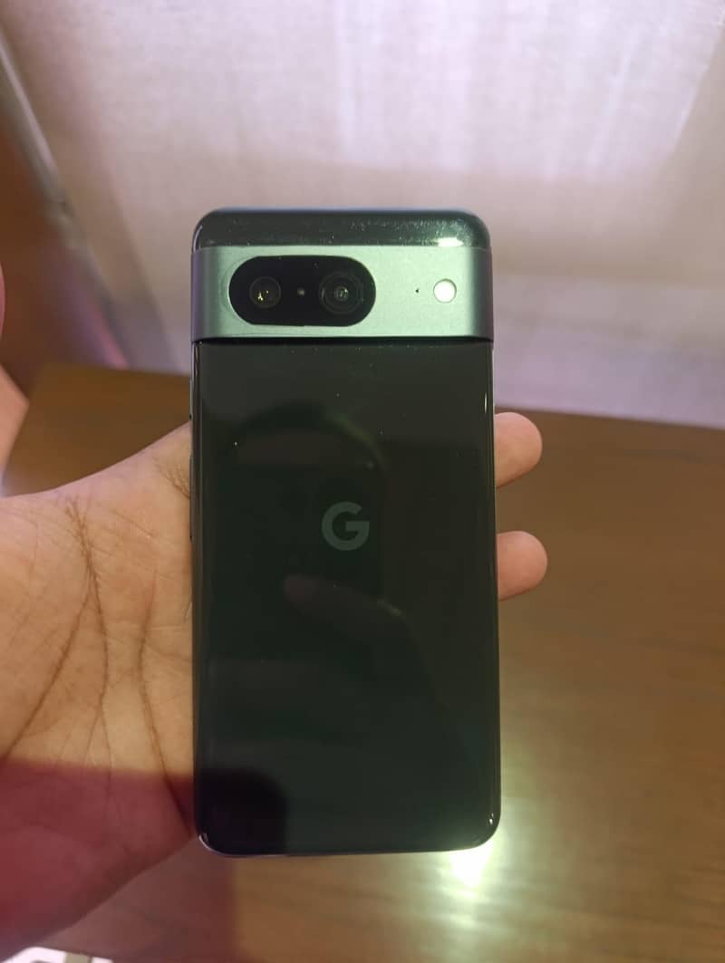 Google Pixel 8 5