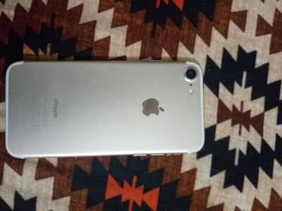 Apple iPhone 7