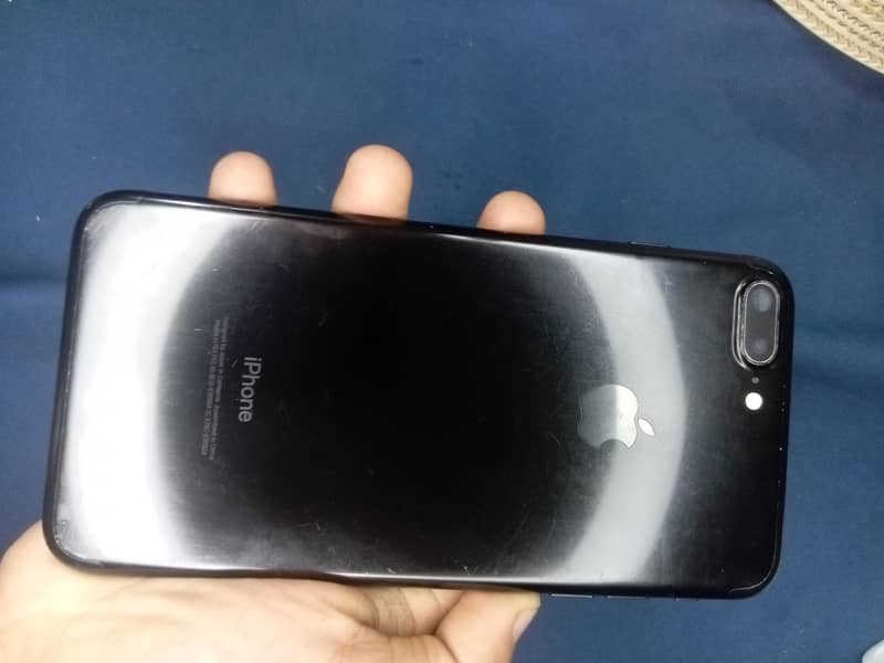 Apple iPhone 7 Plus 0