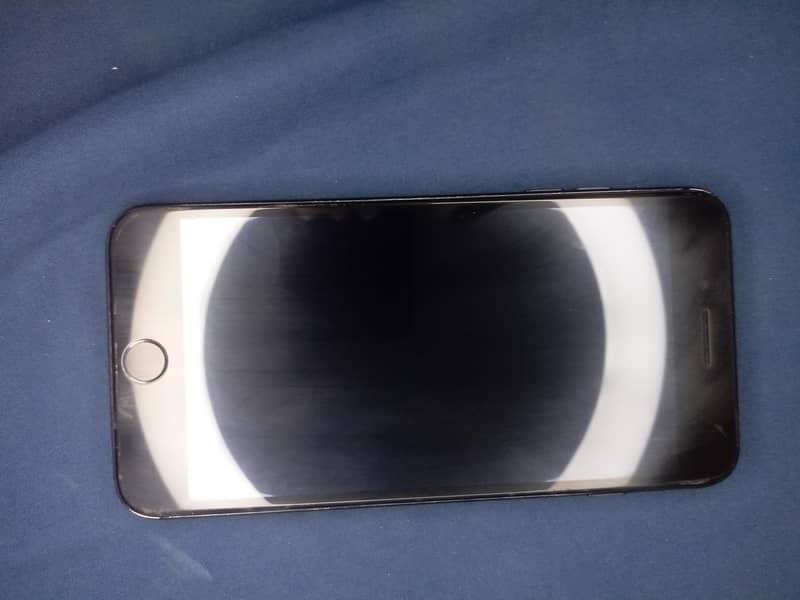 Apple iPhone 7 Plus 2
